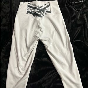 Fabletics Power Hold High Waisted 7/8 and matching Sports Bra